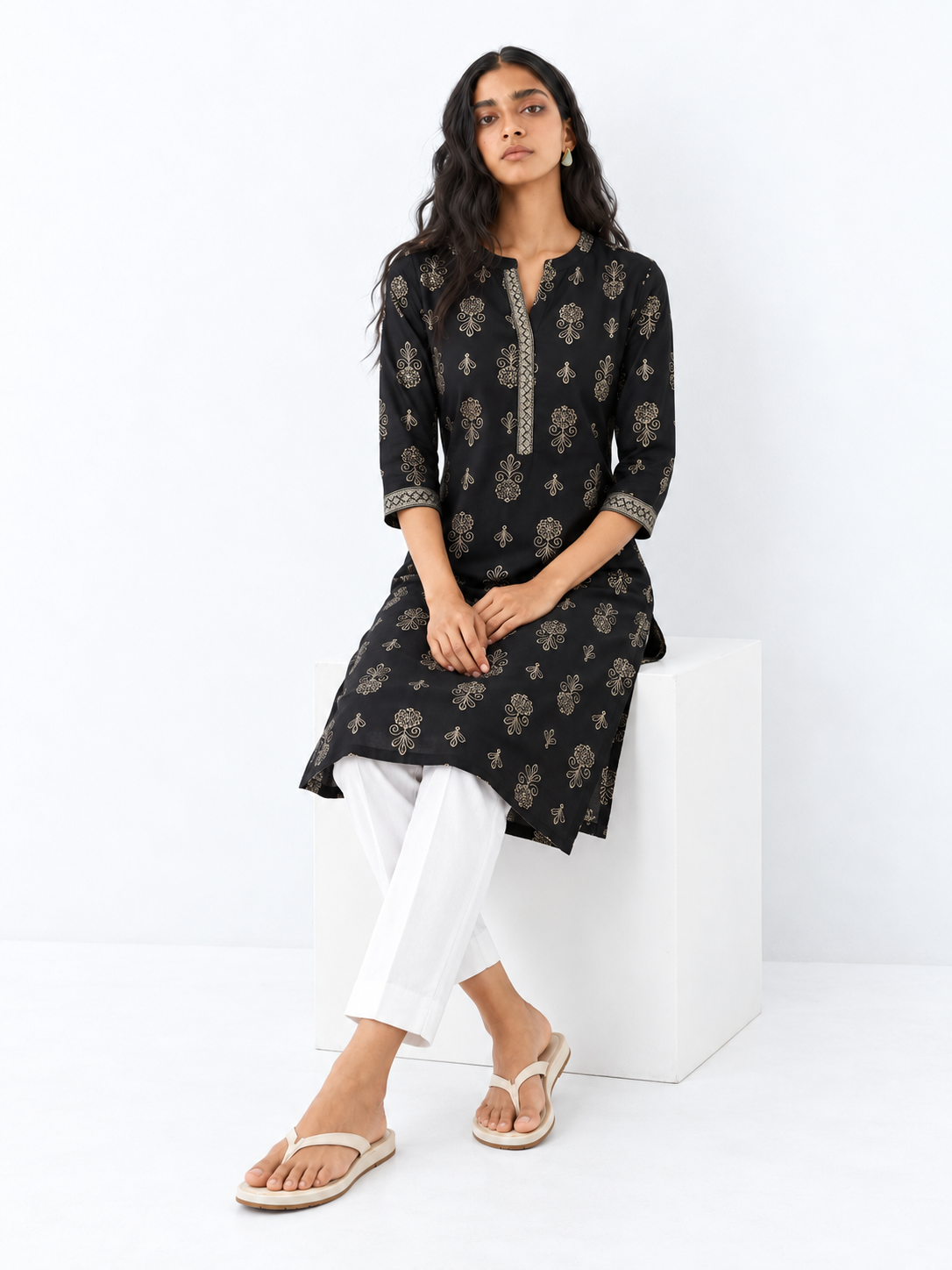DWEEP SARA Black Printed Rayon Straight Kurta