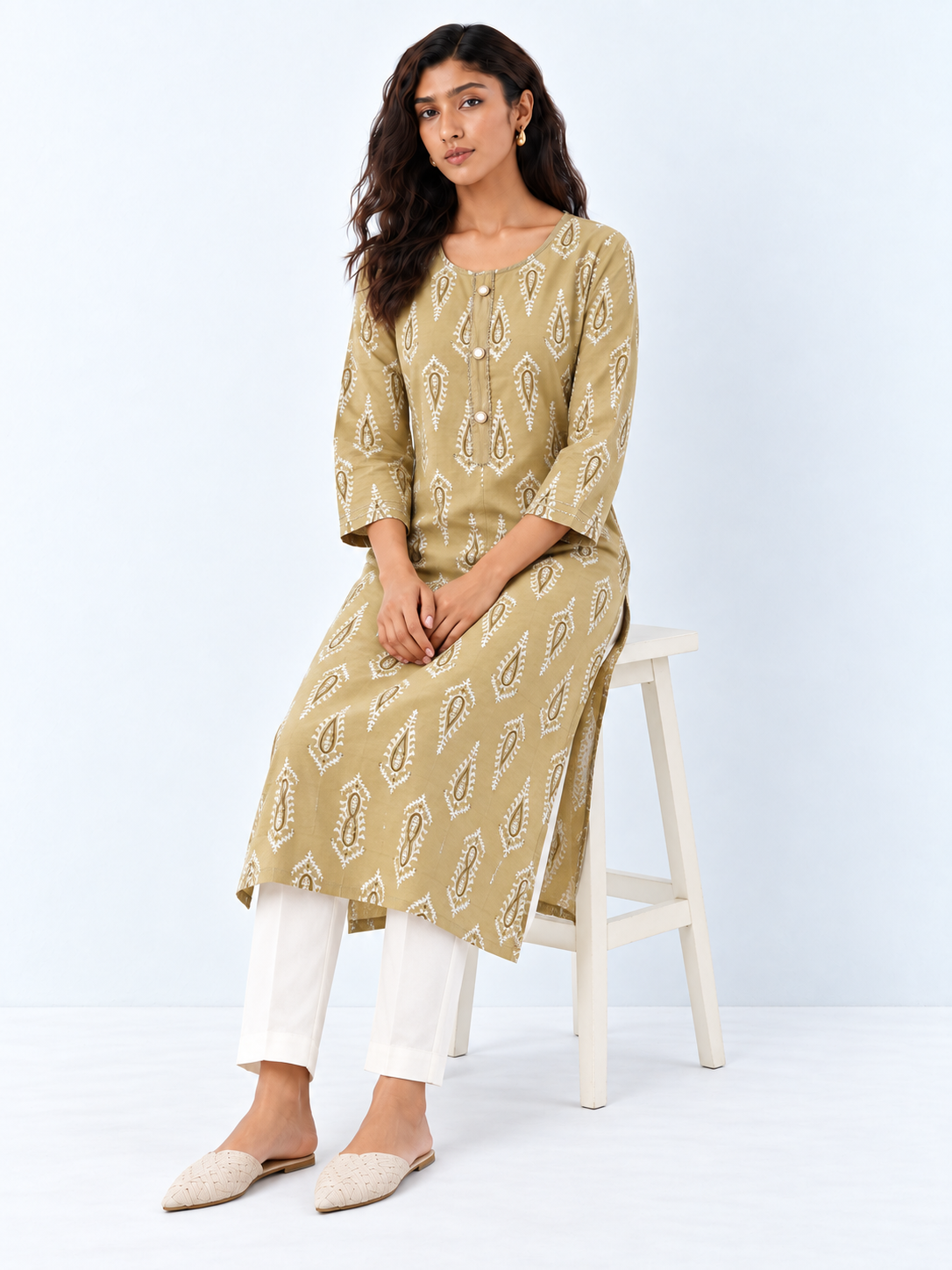 Women’s Beige Paisley Printed Straight Kurta with Sequin Details