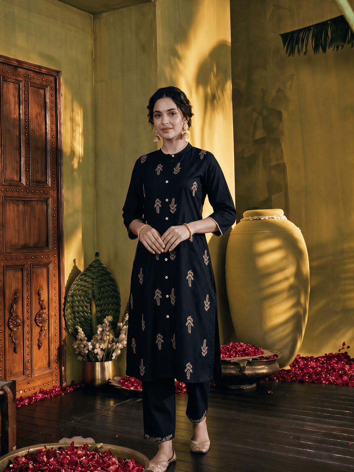 Black Embroidered Kurta & Pants Set For Women - DWEEP SARA