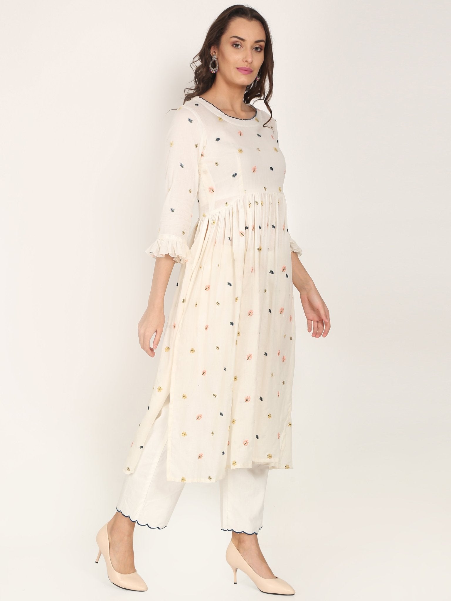 DAISY WHITE EMBROIDERED LADIES KURTA SET - DWEEP SARA