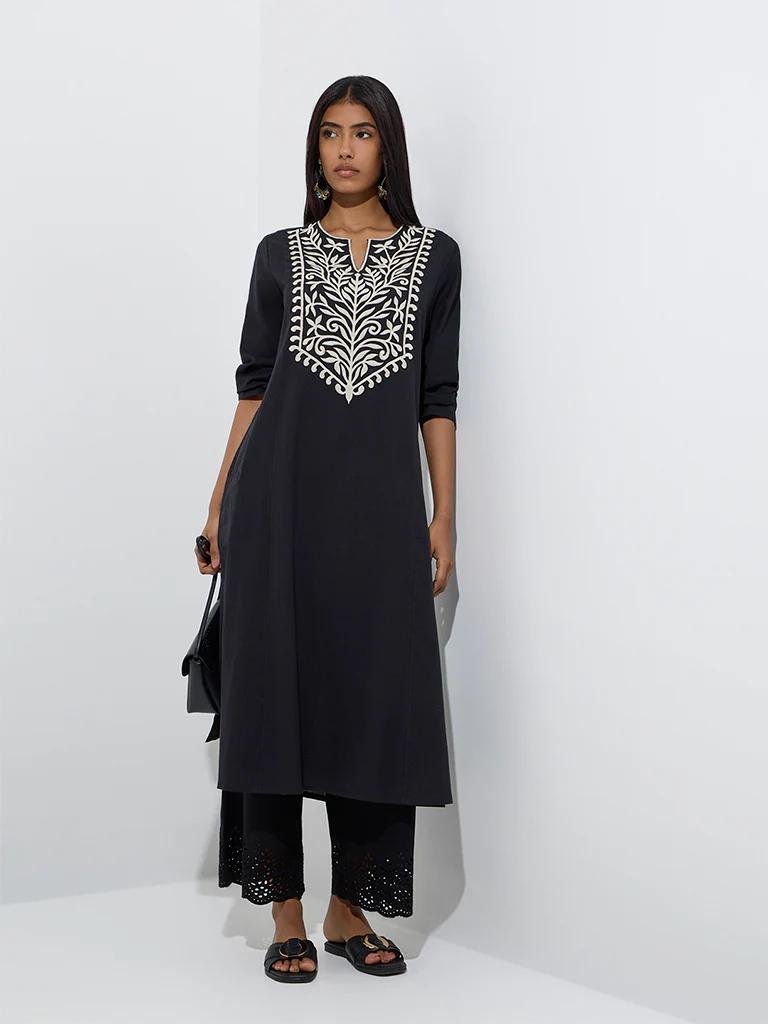 Elegant Black Embroidered Kurta With Pocket - DWEEP SARA