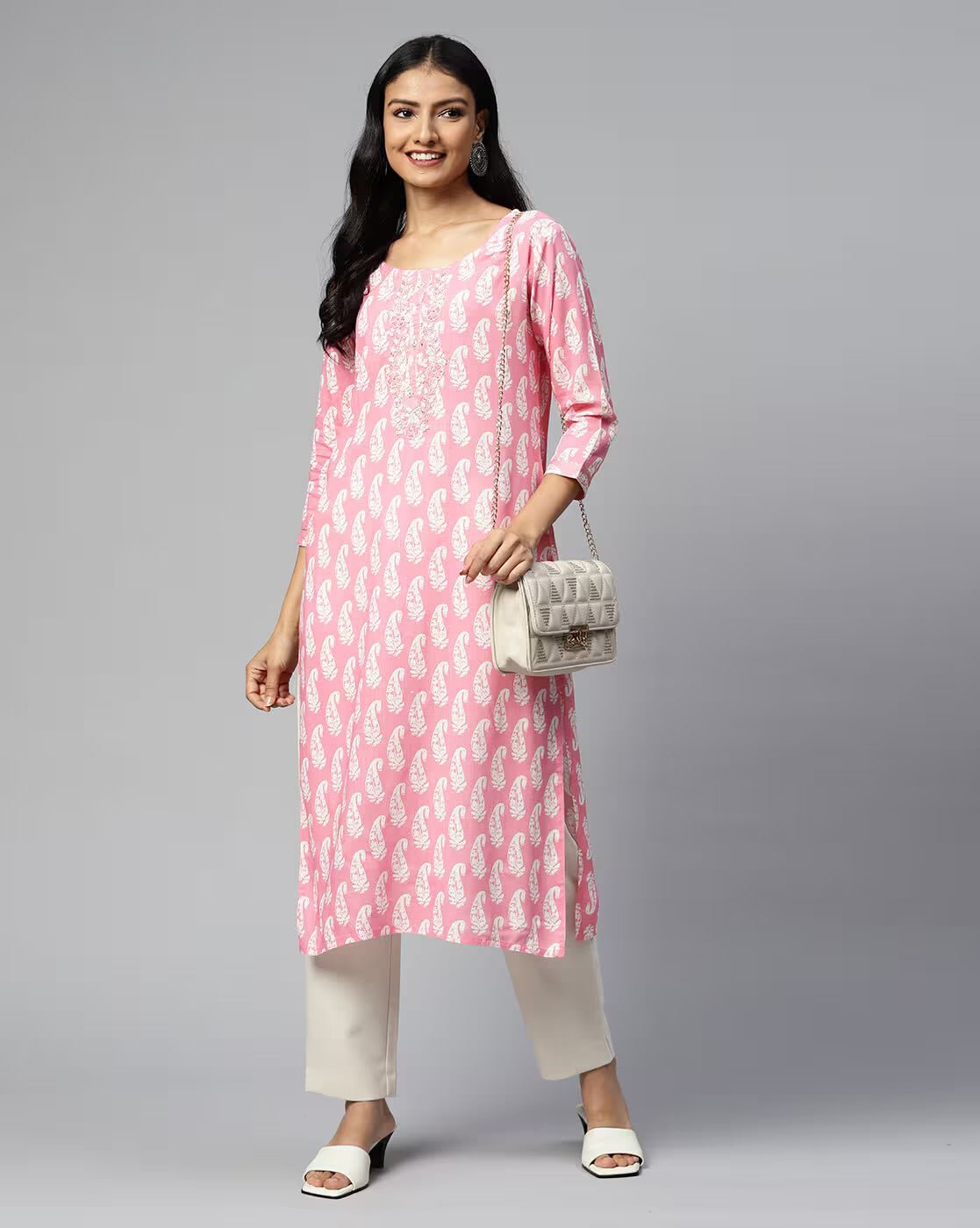Elegant Paisley Straight Embroidered Kurta - DWEEP SARA