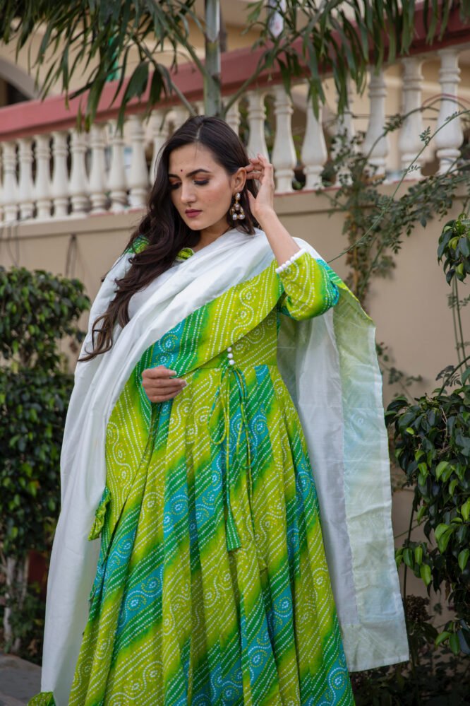 GREEN BANDHEJ SUIT SET - DWEEP SARA