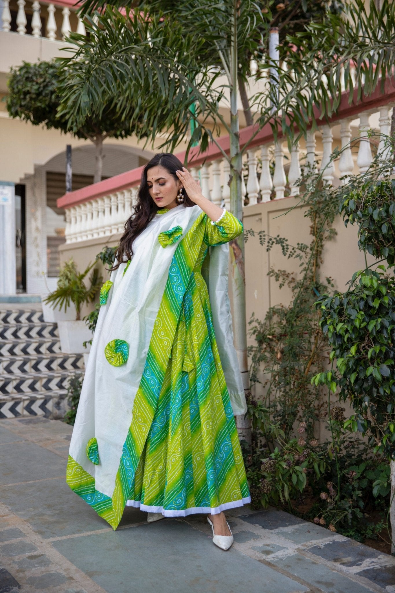 GREEN BANDHEJ SUIT SET - DWEEP SARA