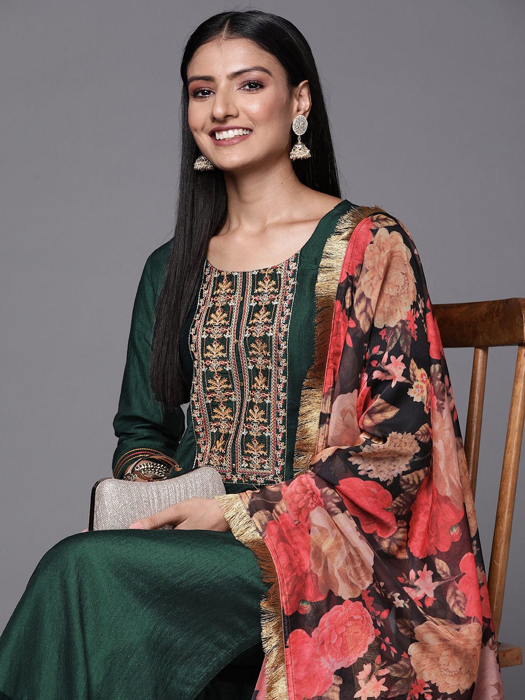 Green Embroidered Silk Blend Suit With Floral Dupatta - DWEEP SARA