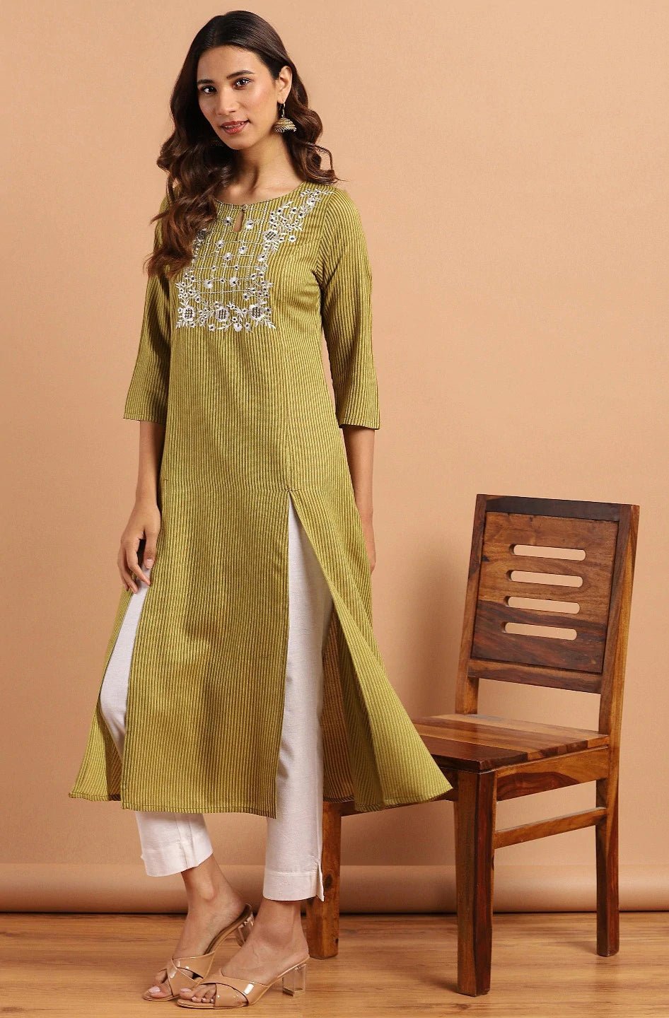 Green Rayon Embroidered Kurta Pant Set - DWEEP SARA