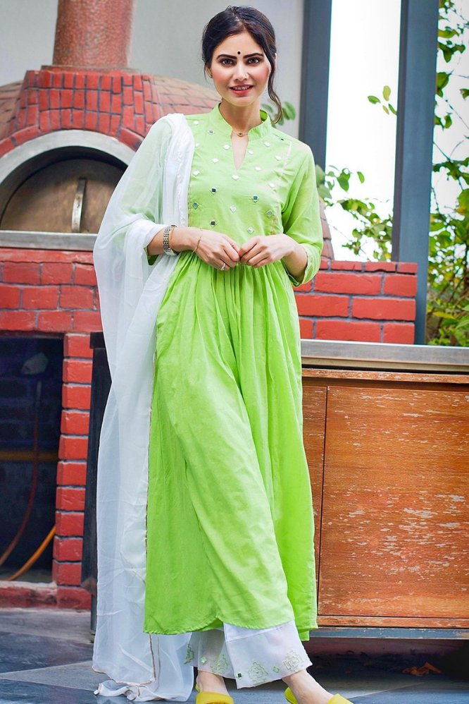 GREEN WHITE SHEESHA SUIT SET - DWEEP SARA