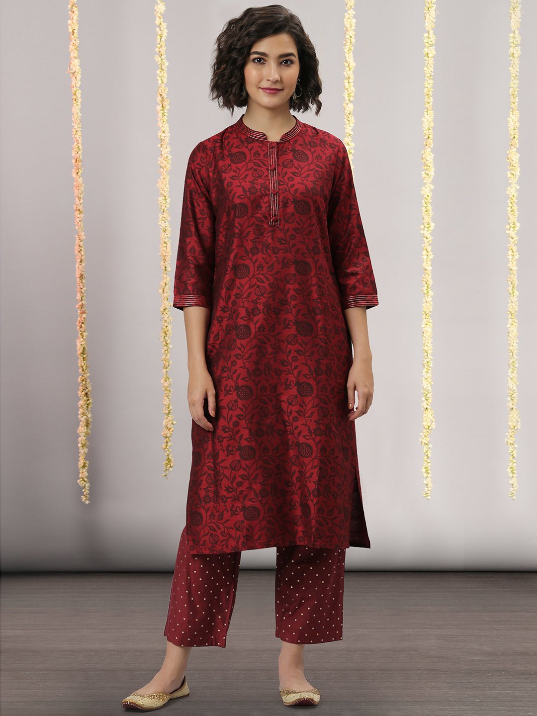 Maroon Poly Silk Embroidered Kurta Set - DWEEP SARA