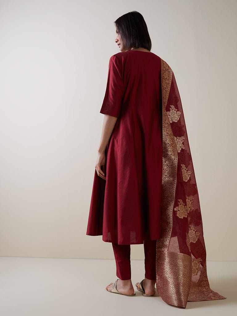 Maroon Solid Viscose Banarsi Dupatta Suit Set - DWEEP SARA