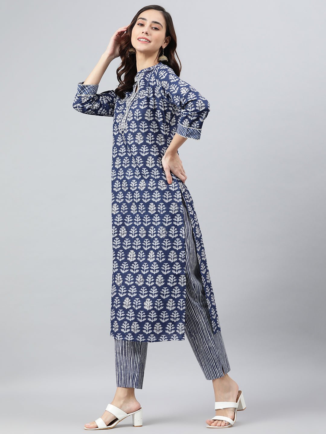 Navy Blue Cotton Embroidered Kurta Pant Set - DWEEP SARA