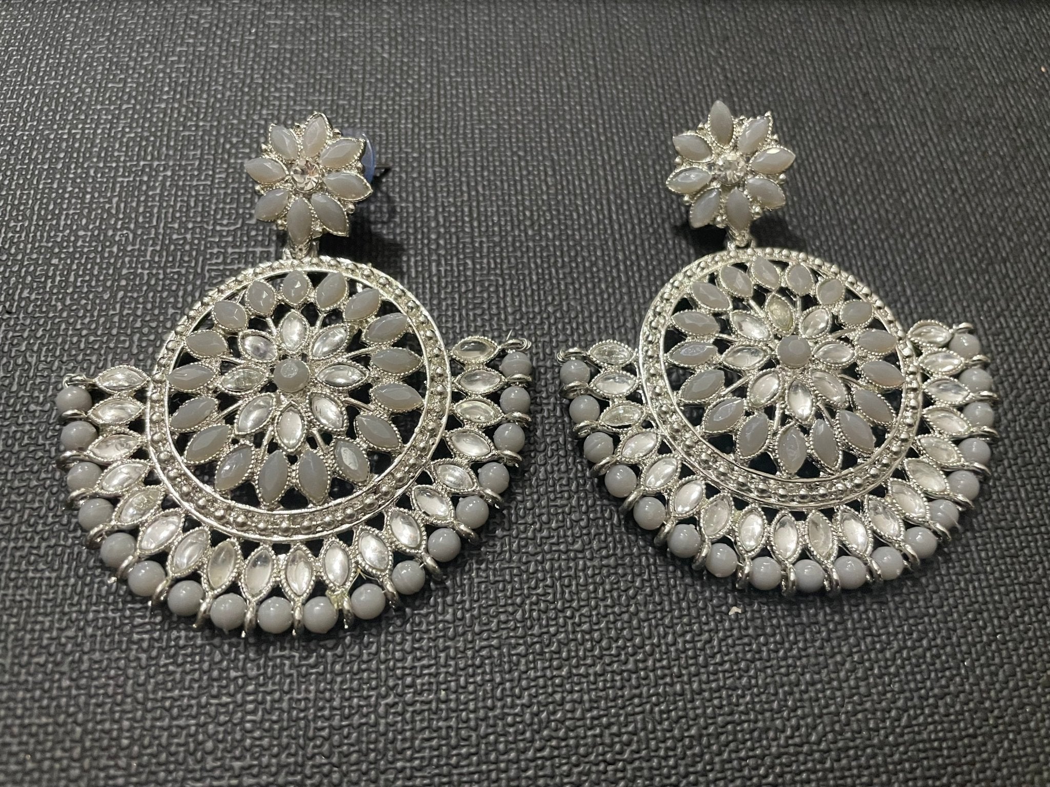 SILVER KUNDAN EARRING - DWEEP SARA