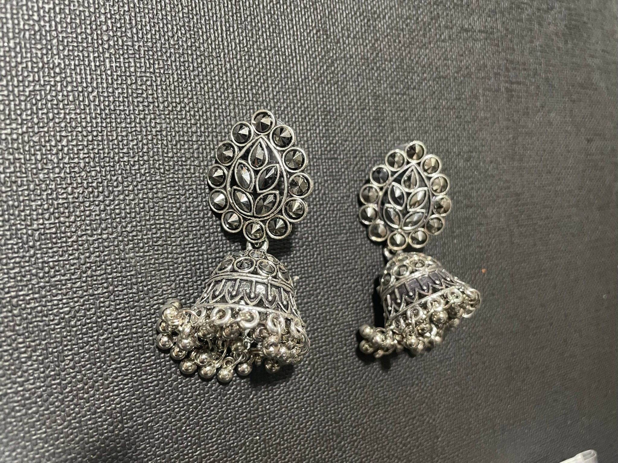 SILVER LEAF OXIDIZED EARRING - DWEEP SARA