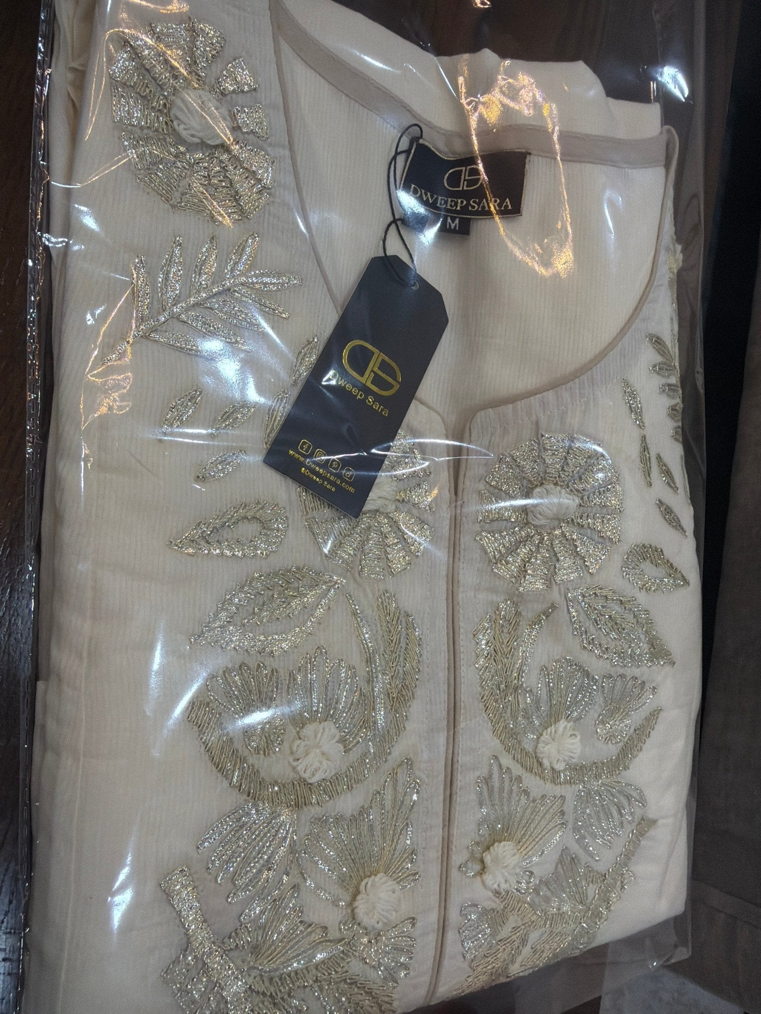 White embroidered Cotton Cillie kurta suit set - DWEEP SARA