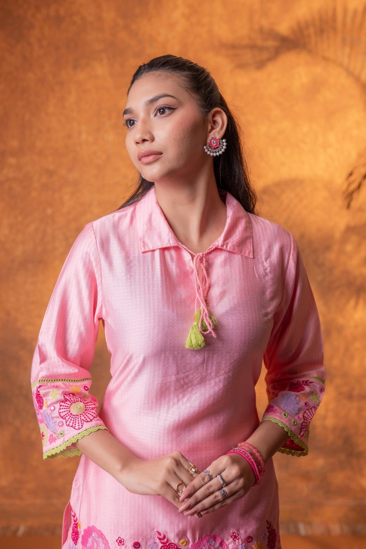 White Viscose Bloom Tassel Kurta Co-Ord Set - DWEEP SARA