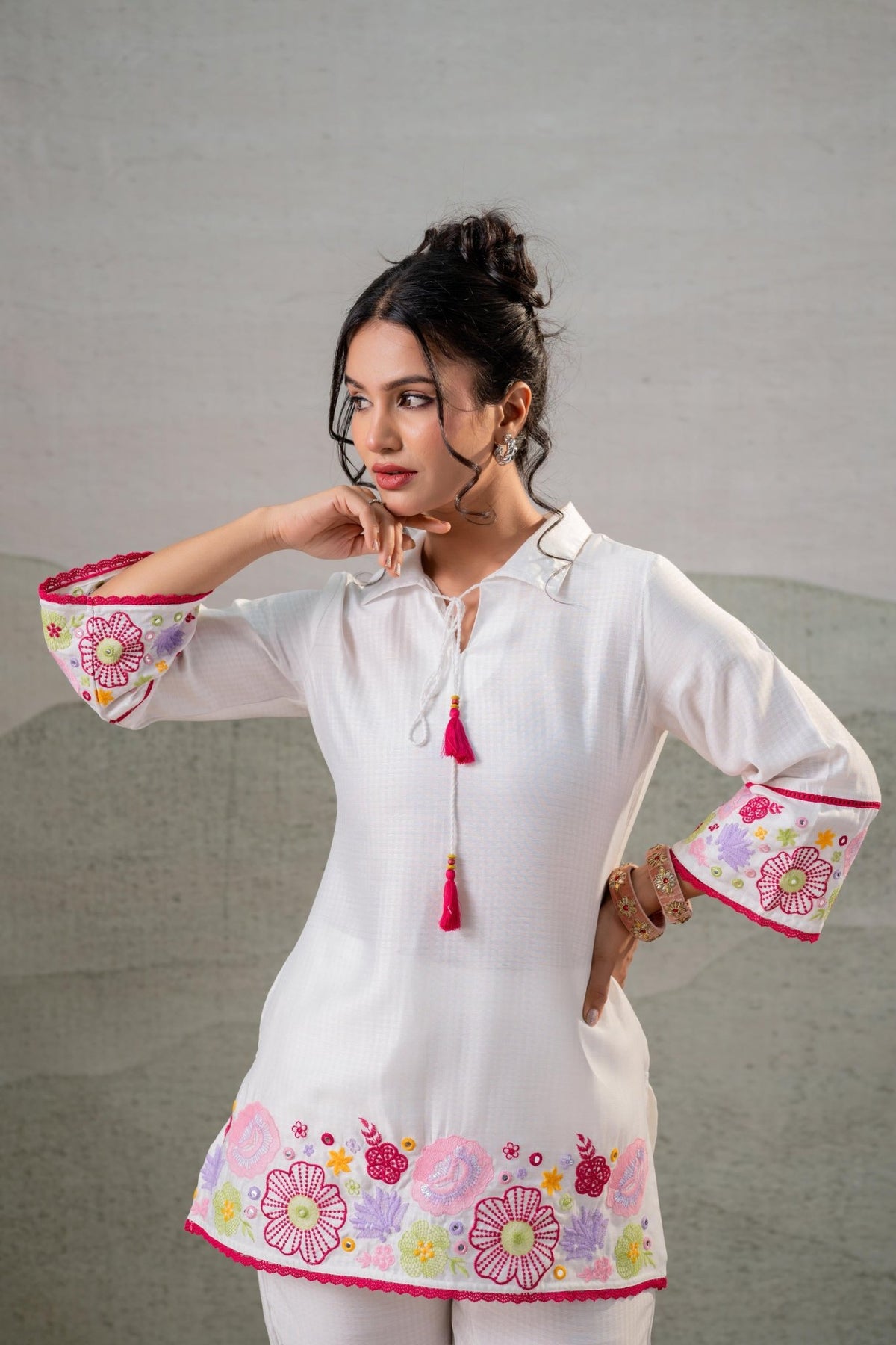 White Viscose Bloom Tassel Kurta Co-Ord Set - DWEEP SARA